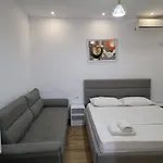Jimmy Guest house Ksamil