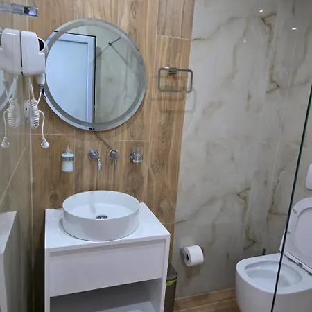 Pensionat Jimmy's Ksamil