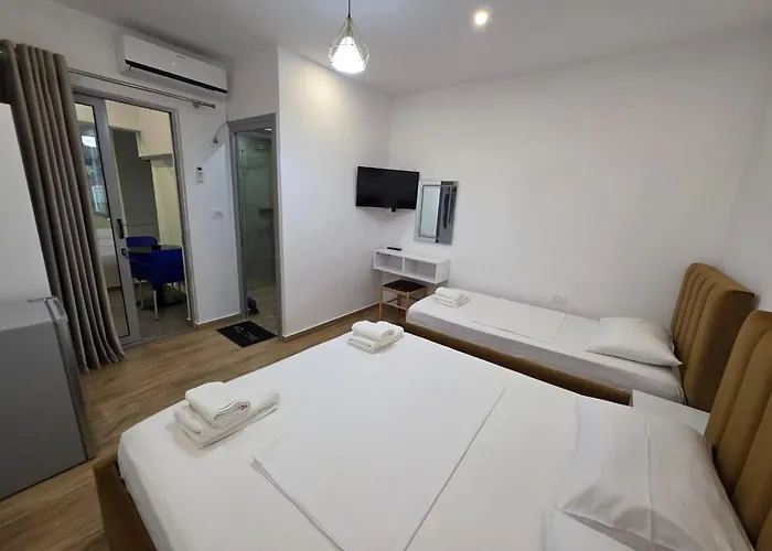 Jimmy's Pensionat 3*