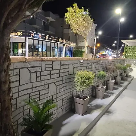 Jimmy's Πανσιόν